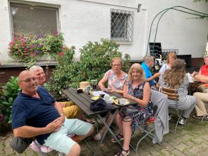 BEssen9